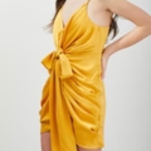 New do + be Gold Satin Bow Ruched Wrao Dress Size Medium New With Tags - Picture 3 of 12